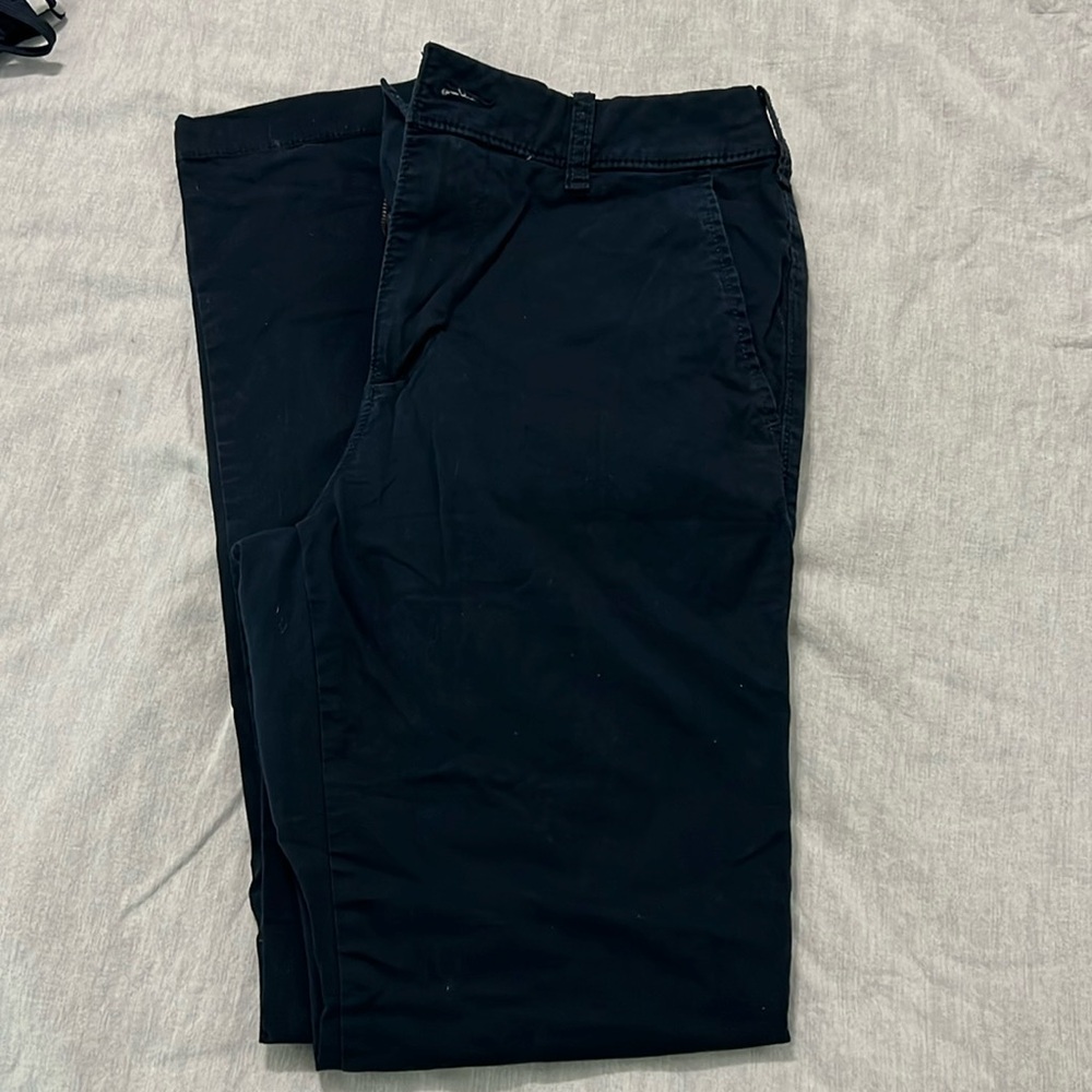 Hollister Slim Straight Chino 30x32